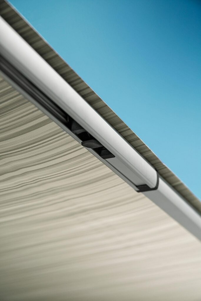 Toldo Thule Estuche 2,3mts